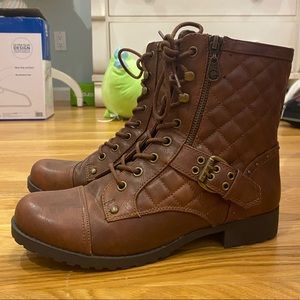 Women’s boots